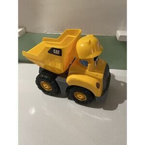 Cat Caterpillar Construction Buddies Preschool Toy Motorized Dump Truck Not Work